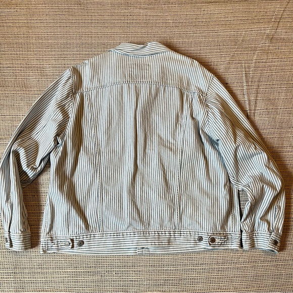 Levi’s At Work Railroad Striped Denim Jacket - Picture 4 of 4